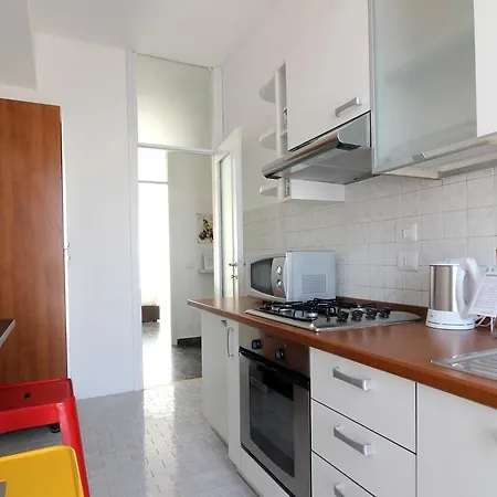 Italianway-alzaia Naviglio Pavese *